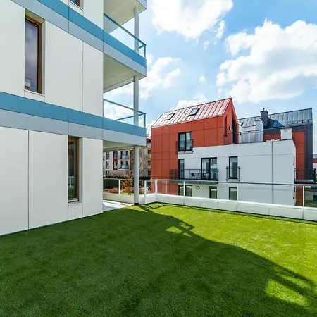 White Deluxe With Terrace By Oneapartments Gdansk Exterior photo